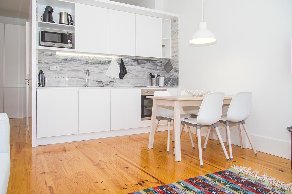 Liiiving In Porto | Blue Flower Apartment Luaran gambar