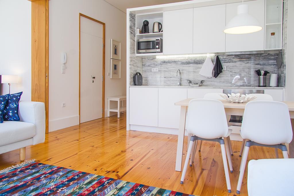 Liiiving In Porto | Blue Flower Apartment Luaran gambar
