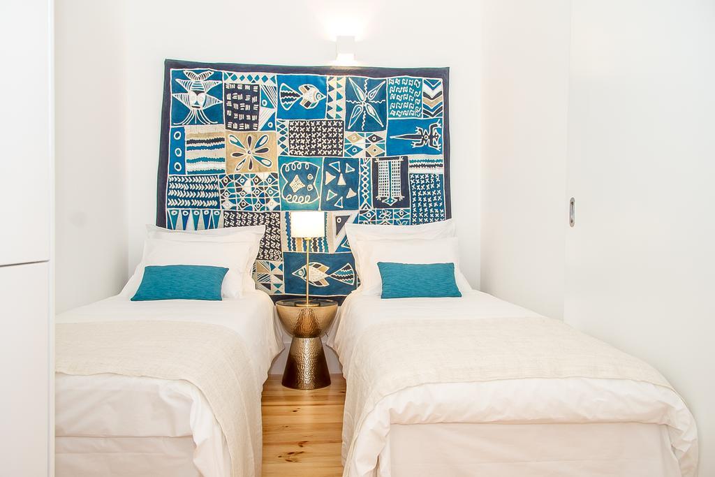 Liiiving In Porto | Blue Flower Apartment Luaran gambar